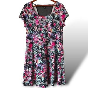 Forever 21 Plus Size 3X Paint Splattered Skater Dress Multicolor Short Sleeve